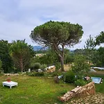 Sky House By Everkind Hébergement de vacances Bicas